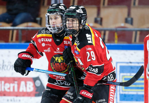 Luleås Jenni Hiirikoski och Emma Nordin