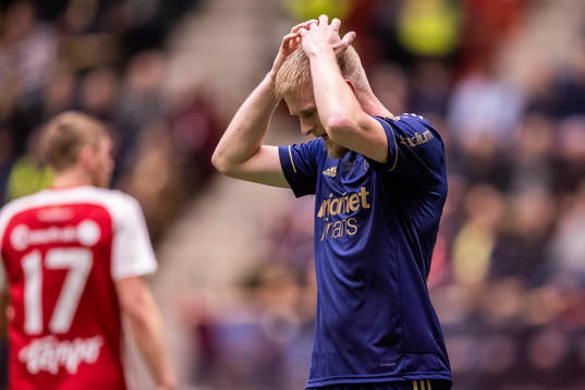 Djurgårdens Kalle Holmberg deppar