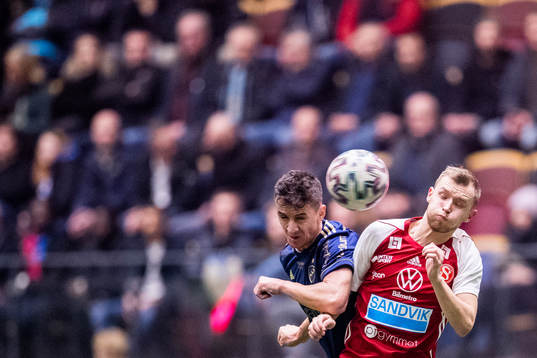 Djurgårdens Haris Radetinac och Sandvikens Christoffer