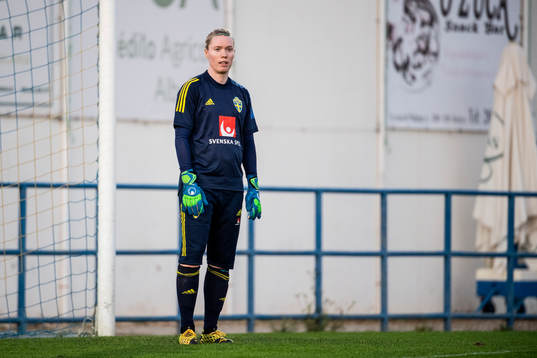 goalkeeper Hedvig Lindahl