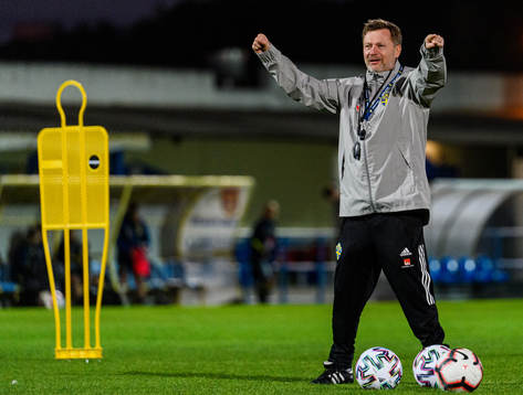 Peter Gerhardsson, head coach