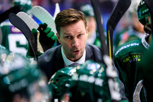 Färjestads huvudtränare Johan Pennerborn