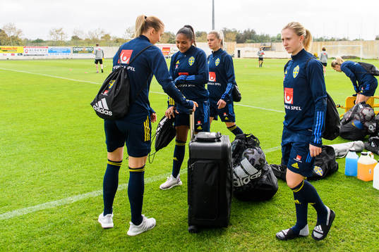 Fridolina Rolfö, Madelen Janogy, Lotta Ökvist and Rebecka