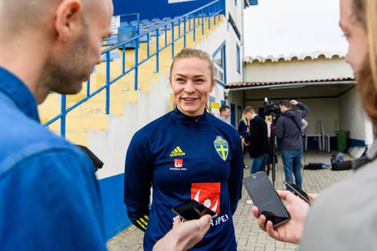 Fridolina Rolfö is interviewed by the media