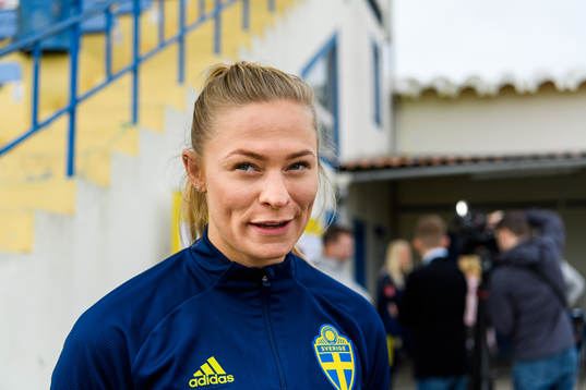 Fridolina Rolfö is interviewed by the media