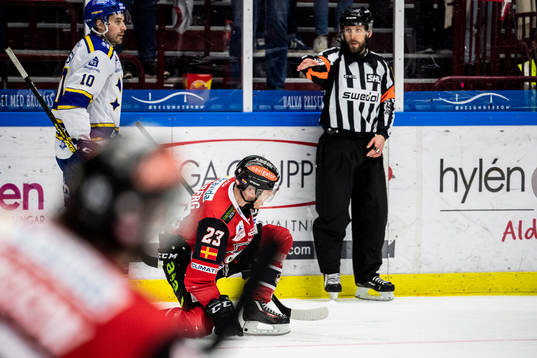 Malmö Redhawks Christoffer Forsberg jublar