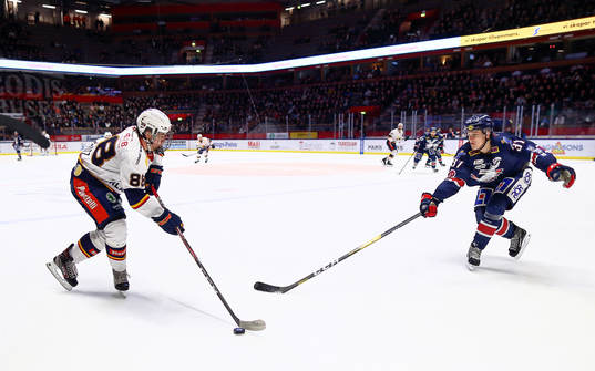 Djurgårdens Alexander Holtz och Linköpings Olle Lycksell