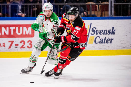 Rögles Anton Bengtsson och Luleås Juhani Tyrväinen