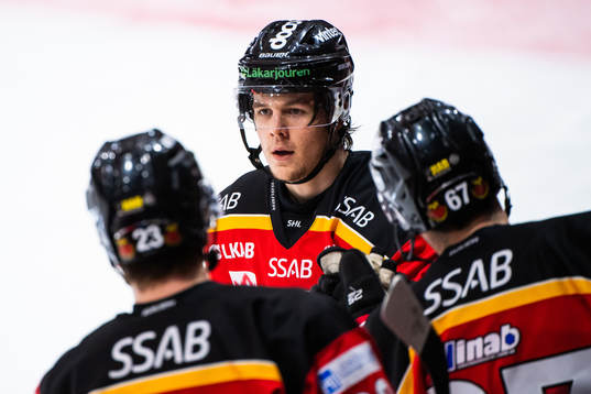 Luleås Filip Hållander jublar