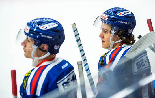 Oskarshamns Tyler Kelleher och Rickard Palmberg deppar