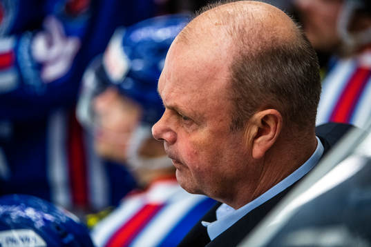 Oskarshamns tränare Per-Erik Johnsson deppar