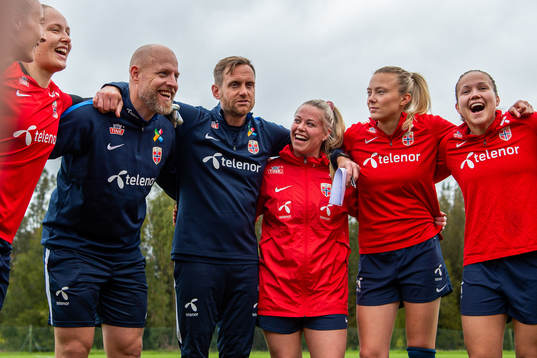 Anders Jacobson, assistant coach, Martin Sjögren, head