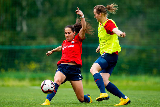 Ingrid Moe Wold and Kristine Minde of the Norwegian