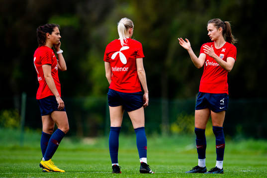 Ingrid Moe Wold, Karina Sævik and Caroline Graham Hansen