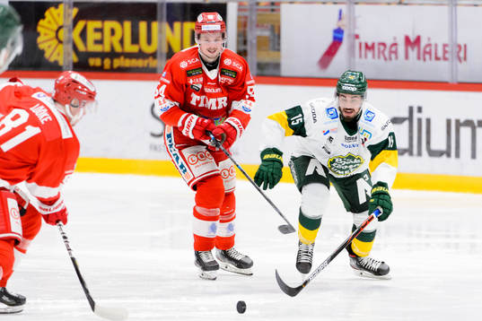 Timrås Jonathan Dahlén och Björklövens Tyler Vesel