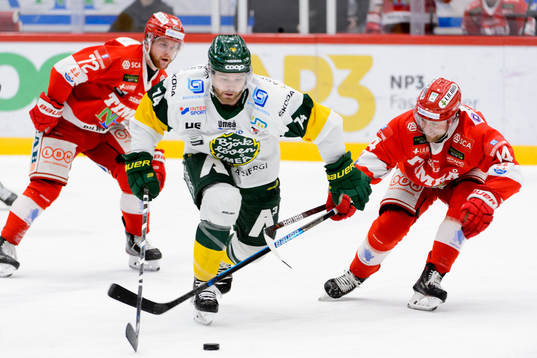 Björklövens Zach Palmquist och Timrås Albin Carlson