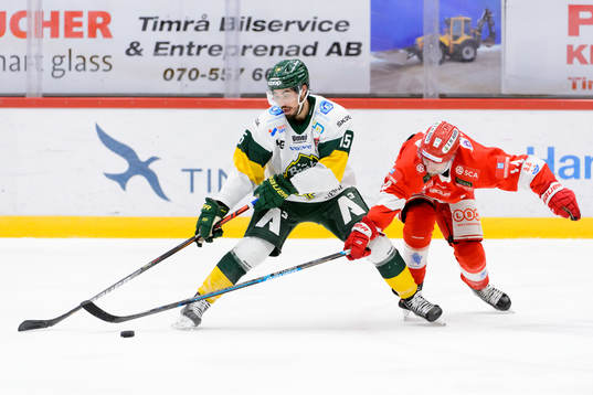 Björklövens Tyler Vesel och Timrås Albin Carlson