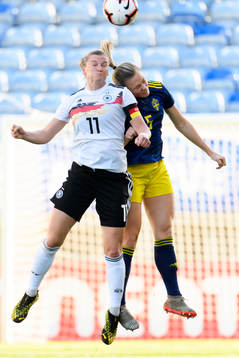 Alexandra Popp of Germany and Magdalena Eriksson of Sweden