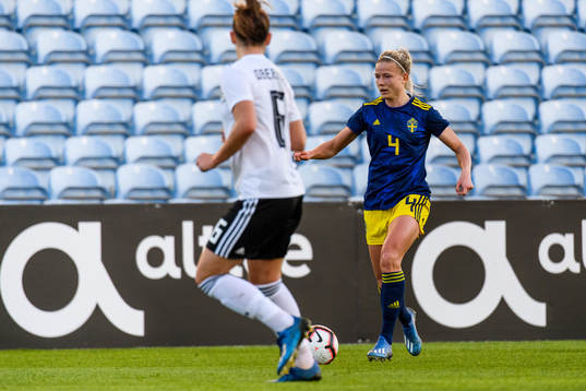 Hanna Glas of Sweden