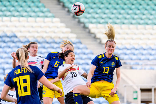 Fridolina Rolfö, Magdalena Eriksson and Amanda Ilestedt of