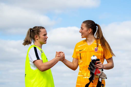 Goalkeepers Oda Maria Hove Bogstad and Cecilie Hauståker