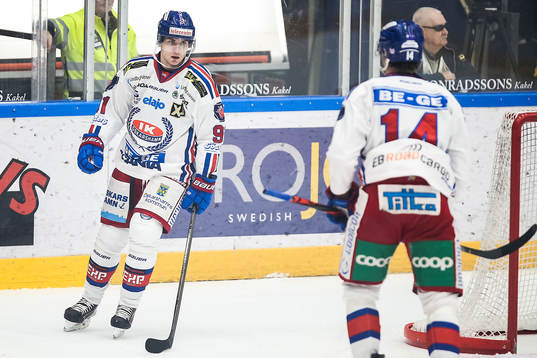Oskarshamns Rickard Palmberg jublar