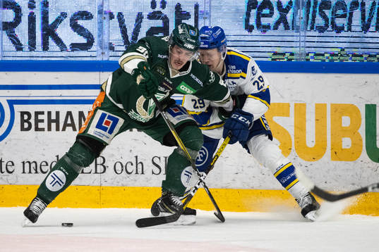 Färjestads Sebastian Erixon och Leksands Emil Heineman