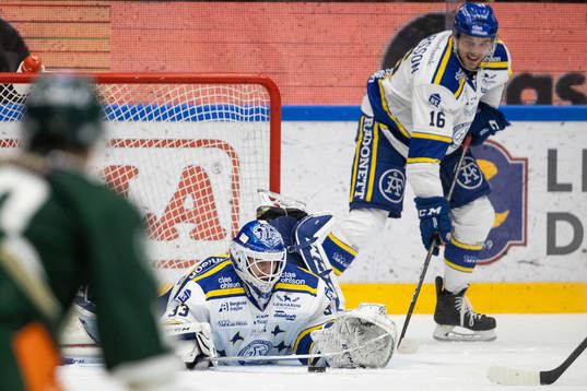 Leksands målvakt Axel Brage och Leksands Daniel Gunnarsson