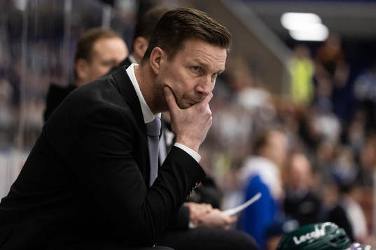 Färjestads huvudtränare Johan Pennerborn