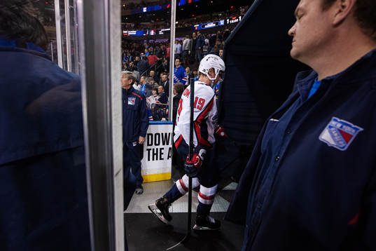 Washington Capitals Nicklas Bäckström leaves the ice