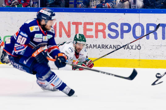Frölundas Joel Lundqvist faller