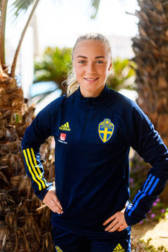 Hanna Bennison poses for a portrait