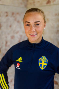 Hanna Bennison poses for a portrait