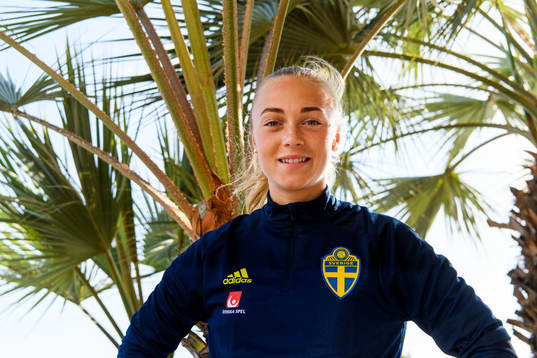 Hanna Bennison poses for a portrait