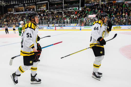 Brynäs Tomi Sallinen och Alexander Lindelöf deppar