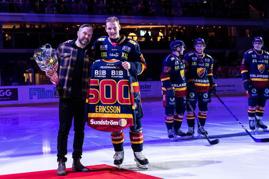 e match av tidigare spelaren Jimmie Ölvestad
