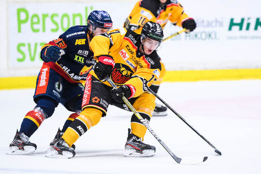 Djurgårdens Linus Hultström och Luleås Isac Brännström