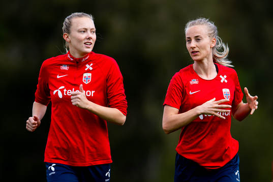 Synne Sofie Kinden Jensen and Anja Sønstevold of the