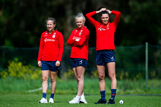 Guro Reiten, Karina Sævik and Ingrid Syrstad Engen of the