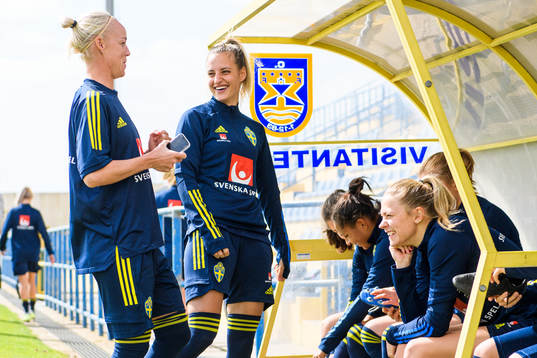 Fridolina Rolfö and Nathalie Björn