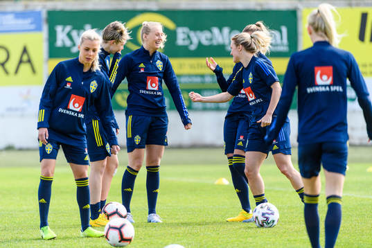 Stina Blackstenius and Mimmi Larsson