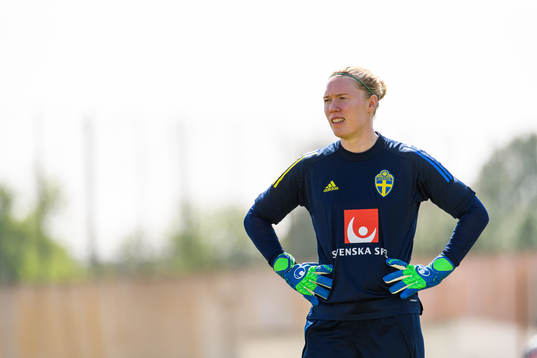 Goalkeeper Hedvig Lindahl