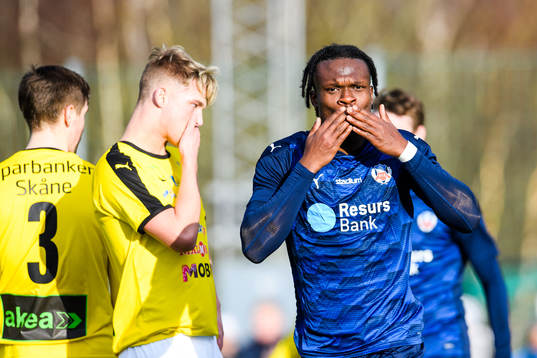 Bläddra bland fler bilder av Fotboll, Träningsmatch, Helsingborg - Lunds BK