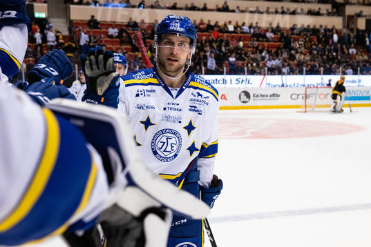 Leksands Daniel Gunnarsson jublar