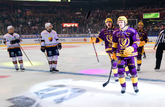 Djurgårdens Sebastian Strandberg och Tom Wandell deppar