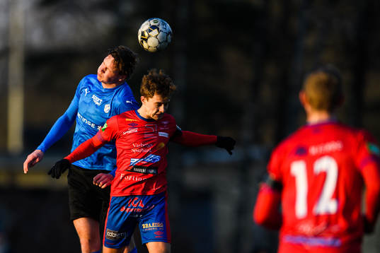 Halmstads Alexander Berntsson och Tvååkers Axel Berggren