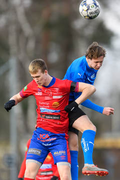 Tvååkers Hugo Svensson och Halmstads Alexander Berntsson