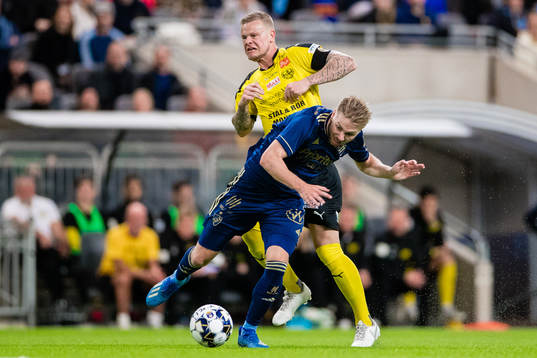 Mjällbys David Löfquist och Djurgårdens Jonathan Ring