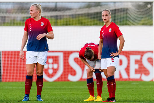 Maria Thorisdottir and Amalie Eikeland of Norway looks