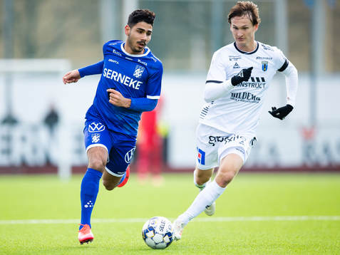IFK Göteborgs Hosam Aiesh före Sirius Hjalmar Ekdahl